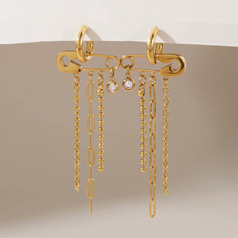 Wiwi Earrings