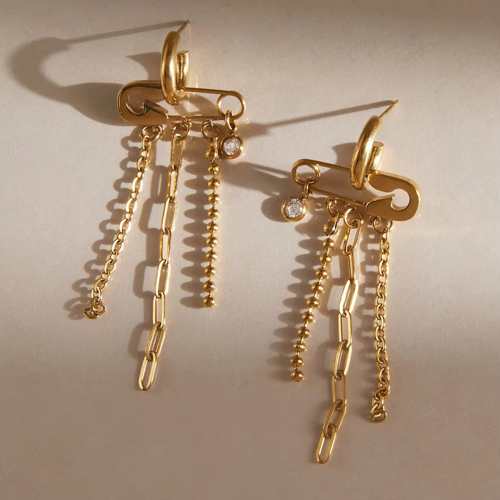 Wiwi Earrings